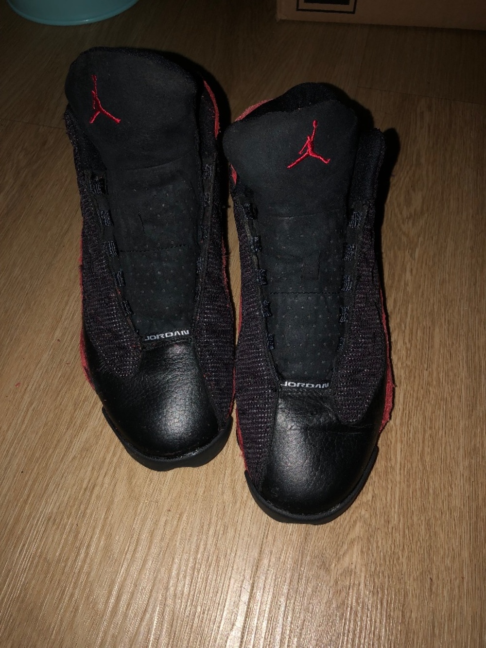 LGCY 13 Years Old - Air Jordan 13 Retro Bred size 9.5